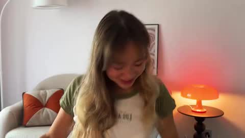 Snapshot of kristyspiritedaway chatting on 10.08.25 Kristy Nip slip shady Best model on CB online show from 10.08.25