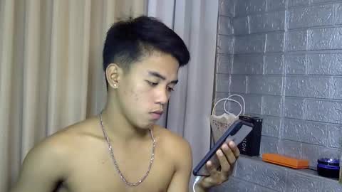 Snapshot of kritthanarkorn chatting on 01.11.26 kritthanarkorn online show from 01.11.26