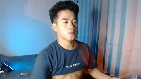 Snapshot of kritthanarkorn chatting on 06.24.26 kritthanarkorn online show from 06.24.26