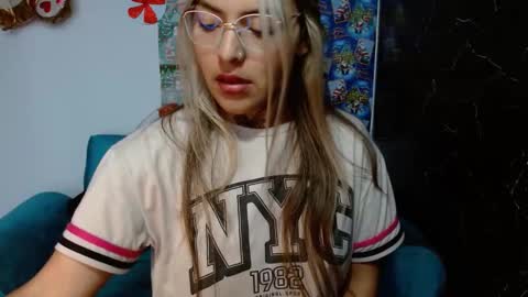 Snapshot of kronikafuckass chatting on 12.24.24 kronikafuckass online show from 12.24.24