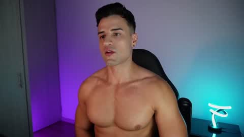 Snapshot of krops_ chatting on 07.19.26 KROPS online show from 07.19.26
