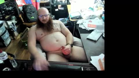 Snapshot of krugdd chatting on 10.29.25 Krug online show from 10.29.25