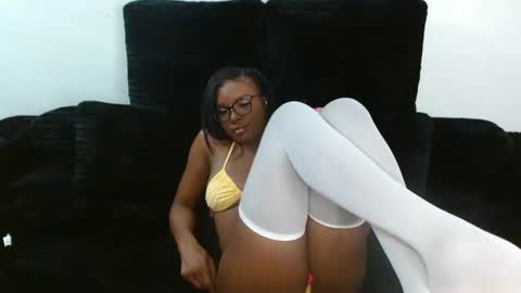 Snapshot of krystalblakexxx chatting on 03.26.26 Krystal Blake online show from 03.26.26