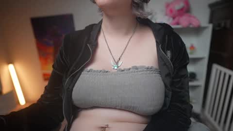 Krystal Syx online show from 02.14.25