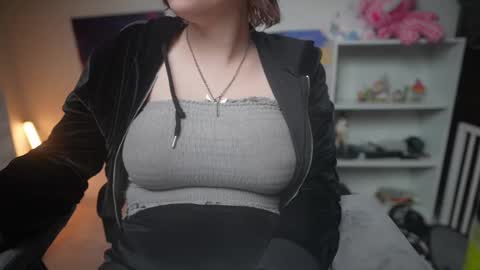 Krystal Syx online show from 03.04.25