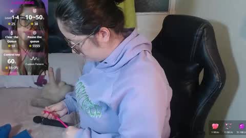 kryystaladams online show from 04.14.26