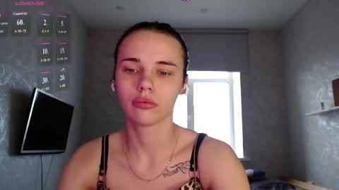 Snapshot of kseni_a chatting on 06.06.26 Ksenia online show from 06.06.26
