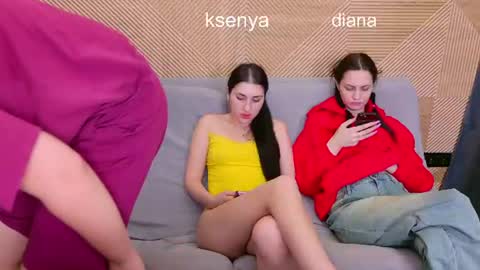 Snapshot of ksenyahot chatting on 06.18.26 WebcamWhore online show from 06.18.26