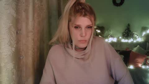 Annika  MTF ts post -op online show from 01.06.25