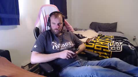 Kuggy online show from 12.18.25