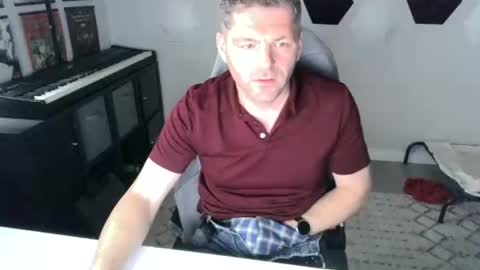 Snapshot of kuk_ chatting on 12.05.25 kuk_ online show from 12.05.25