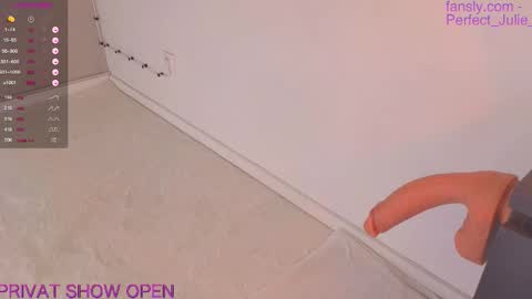  MY NAME IS JULIA  TO SEE MORE 18 CONTENT YOU CAN SUBSCRIBE TO  FANSLY -  online show from 11.13.25