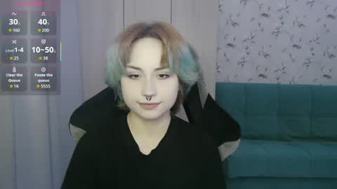 Snapshot of kummcaskill chatting on 05.19.26 Alice online show from 05.19.26