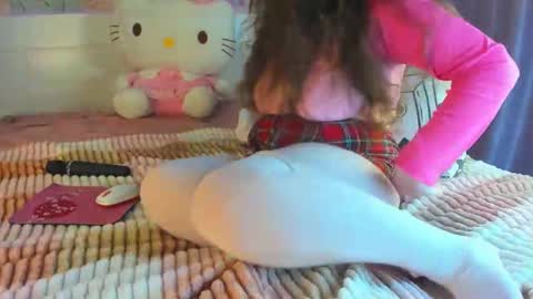 Snapshot of kuraii_ chatting on 02.24.26 Anna online show from 02.24.26