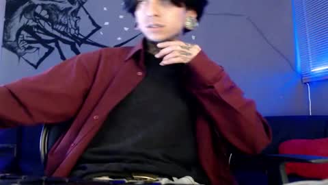 kuregari_xs online show from 10.06.25