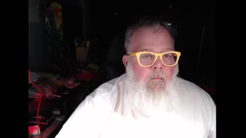 Snapshot of kustom77 chatting on 02.10.26 Vlad Voivode of Wallachia online show from 02.10.26