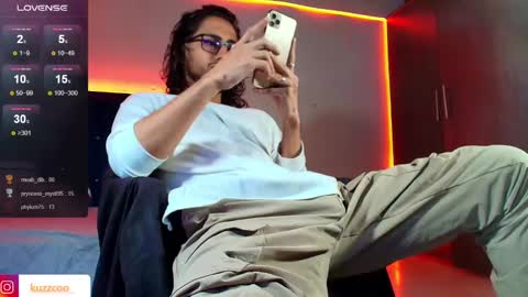 kuzzcoo online show from 02.14.25