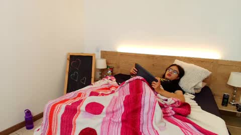 Snapshot of kvs_kael chatting on 04.03.26 kvs_kael online show from 04.03.26