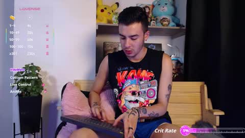 Snapshot of kyle_bratz chatting on 10.06.25 kyle online show from 10.06.25