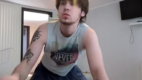 Snapshot of kyle_hunterr chatting on 02.26.26 Kyle online show from 02.26.26