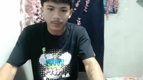 Snapshot of kyle_lourence chatting on 05.03.26 kyle_lourence online show from 05.03.26