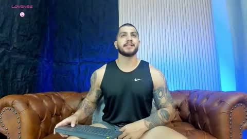 Snapshot of kylenorth_ chatting on 02.04.26 kylenorth_ online show from 02.04.26