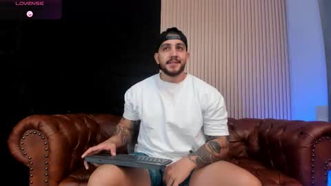 Snapshot of kylenorth_ chatting on 02.18.26 kylenorth_ online show from 02.18.26