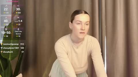 Anna online show from 02.14.25