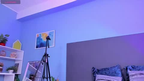 Kylie Reyes  online show from 12.28.24