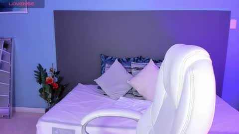 Kylie Reyes  online show from 03.06.25