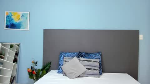 Kylie Reyes  online show from 11.05.25