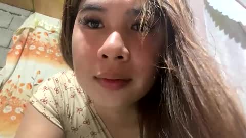 kylie_slut25 online show from 02.17.26