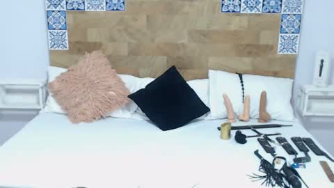 Melissa online show from 01.27.25