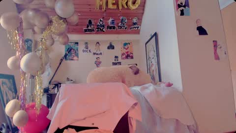   online show from 02.05.25