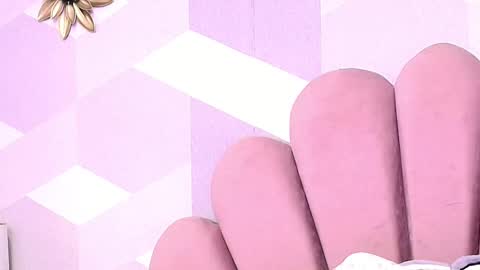 Kylie jl online show from 09.21.25