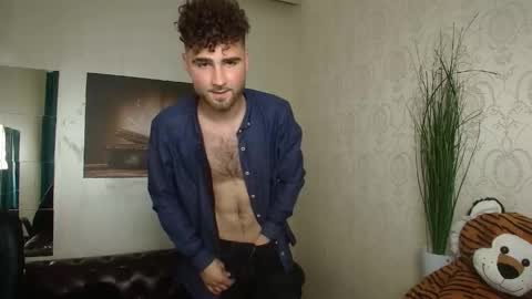 KyloEast online show from 04.25.26