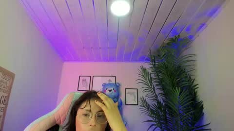 Kyomi online show from 03.05.25