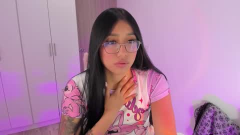 Snapshot of kyy_isa chatting on 02.16.26 IG online show from 02.16.26