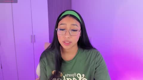 Snapshot of kyy_isa chatting on 03.02.26 IG online show from 03.02.26