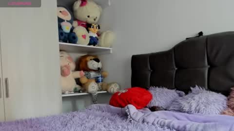 Snapshot of kyy_isa chatting on 03.13.26 IG online show from 03.13.26