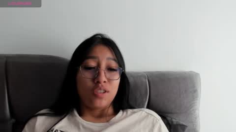 Snapshot of kyy_isa chatting on 03.20.26 IG online show from 03.20.26