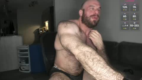 Snapshot of l0v35_2_5p00g3 chatting on 05.29.26 l0v35_2_5p00g3 online show from 05.29.26