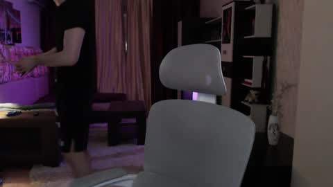 Snapshot of l1onkennedy chatting on 03.17.26 l1onkennedy online show from 03.17.26