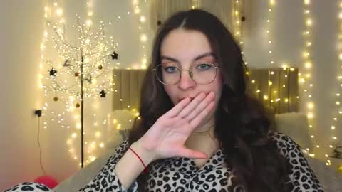 Margo  online show from 01.15.26