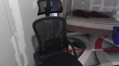 l1v1nth3dr3am online show from 09.10.25