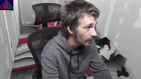 l1v1nth3dr3am online show from 11.08.25