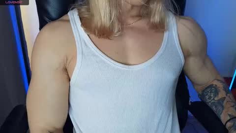 Snapshot of l_adonis_l chatting on 02.25.26 Adonis online show from 02.25.26