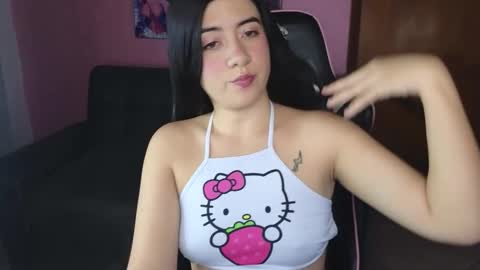 Snapshot of la_bratz chatting on 03.25.26 la_bratz online show from 03.25.26