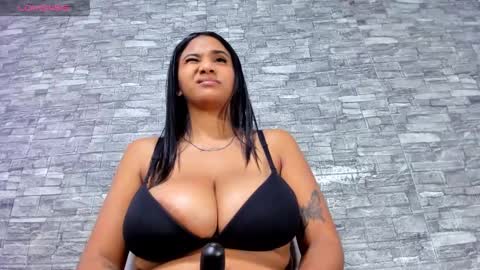 Snapshot of la_indiia chatting on 12.04.24 la_indiia online show from 12.04.24