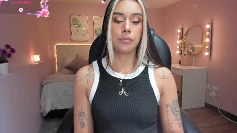 T A T I A N A online show from 06.10.26